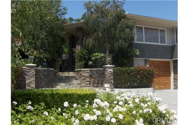 $2,399,000 – Palos Verdes Peninsula <br> Listing Agent