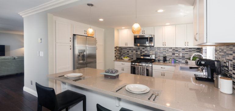 Gorgeous, 2+2 Condo with Over $50K in Upgrades in Lovely Vista Del Oro — $379,000